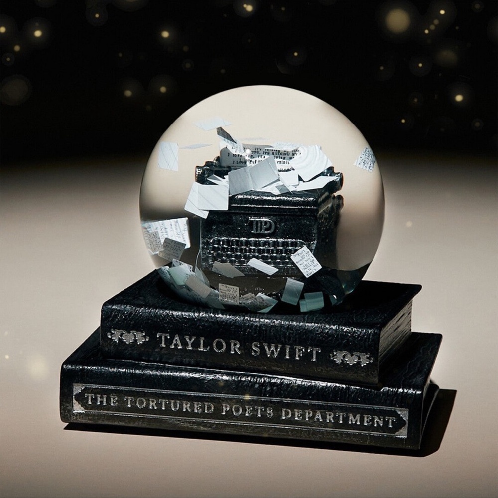 Taylor Swift - TTPD The Tortured Poets Department Snow Globe